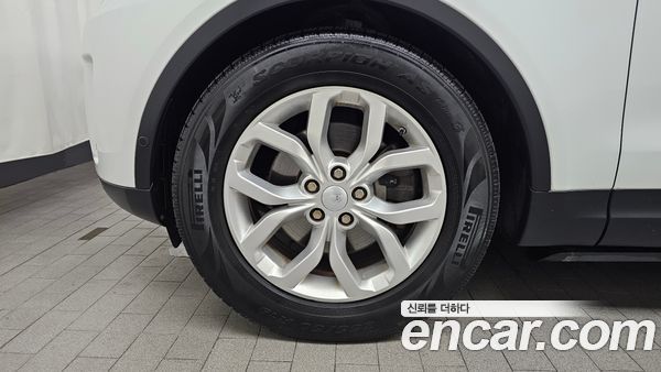 Land Rover Discovery 2020, фото 5