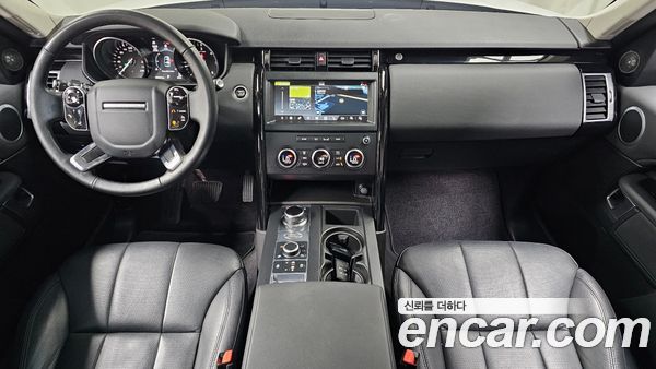 Land Rover Discovery 2020, фото 7