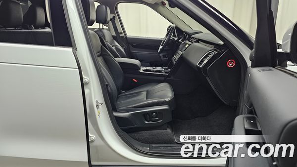Land Rover Discovery 2020, фото 11