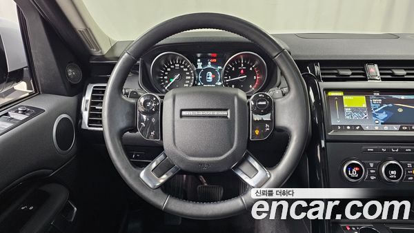 Land Rover Discovery 2020, фото 13