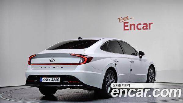 Hyundai Sonata 2022, фото 2