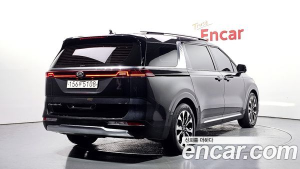 Kia Carnival 2021, фото 2