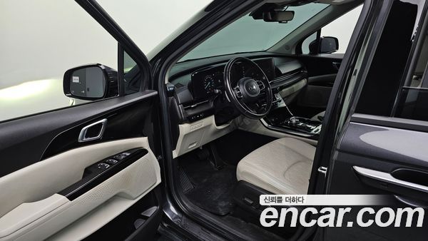 Kia Carnival 2021, фото 10