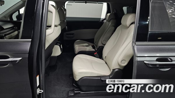 Kia Carnival 2021, фото 11