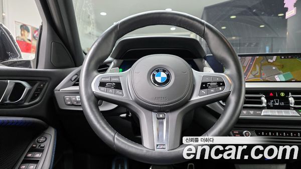 BMW 1 Series 2023, фото 19