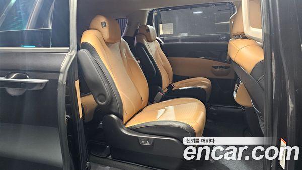 Kia Carnival 2021, фото 12