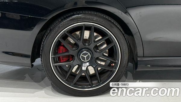 Mercedes-Benz E-Class 2023, фото 20