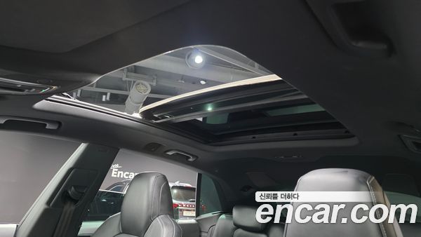 Audi Q8 2021, фото 18