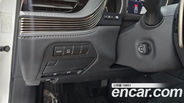 Lexus LS 2022, фото 20