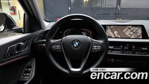 BMW 1 Series 2020, фото 19