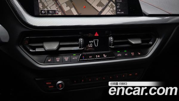 BMW 1 Series 2020, фото 22