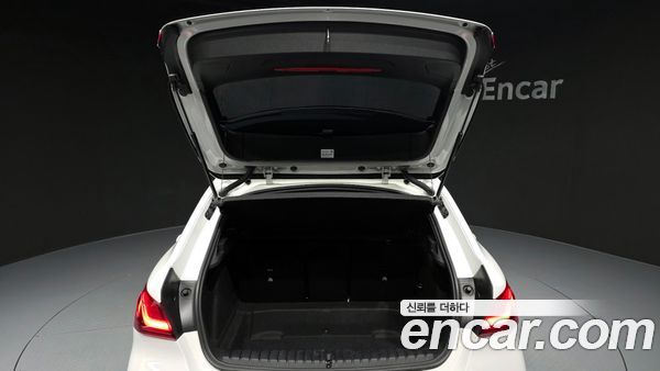 BMW 1 Series 2020, фото 26