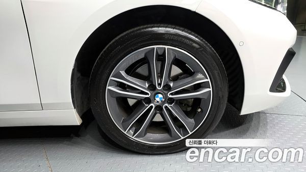 BMW 1 Series 2020, фото 7