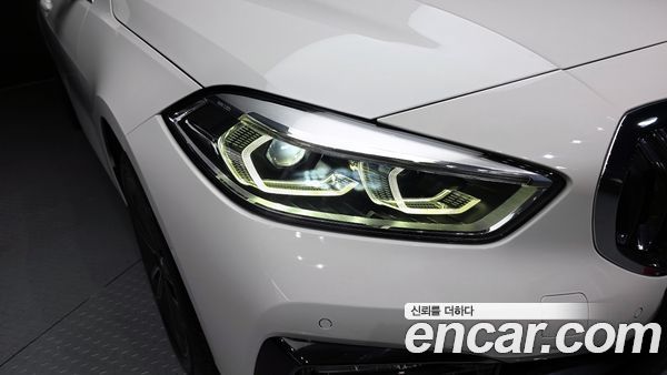 BMW 1 Series 2020, фото 8