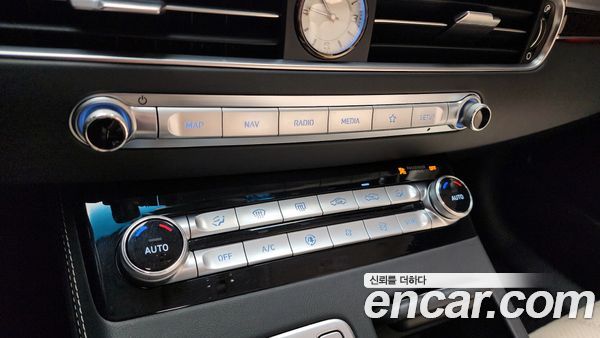 Genesis G90 2021, фото 32