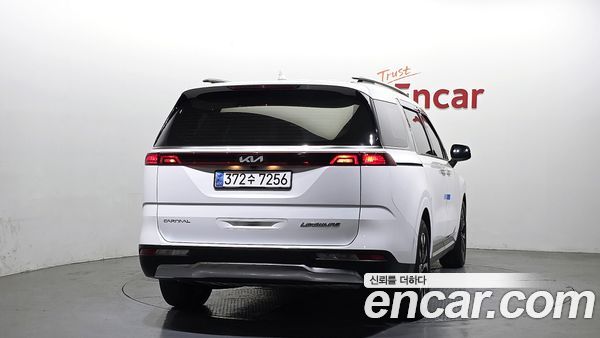 Kia Carnival 2023, фото 4