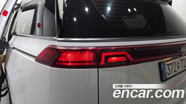Kia Carnival 2023, фото 9