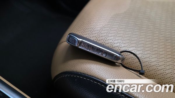 Kia Carnival 2023, фото 29