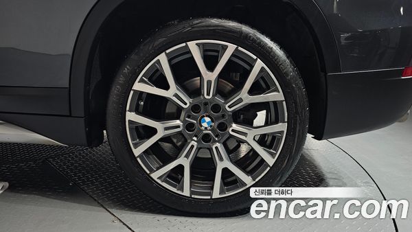 BMW X1 2022, фото 6