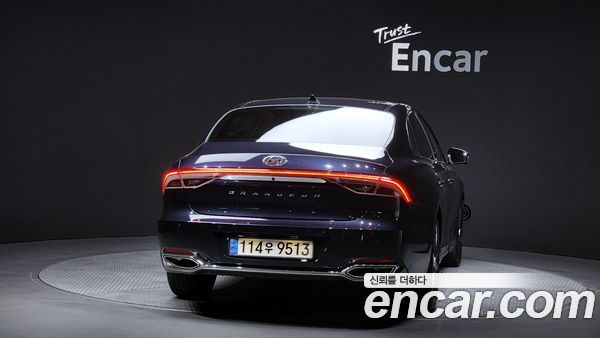 Hyundai Grandeur 2022, фото 4
