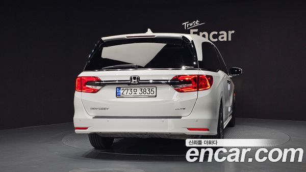 Honda Odyssey 2023, фото 4