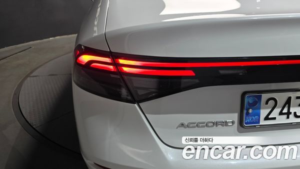 Honda Accord 2024, фото 9