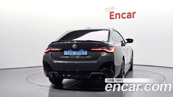 BMW i4 2024, фото 4