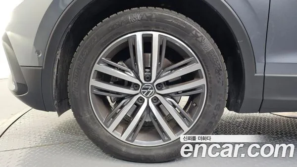 Volkswagen Tiguan 2022, фото 5
