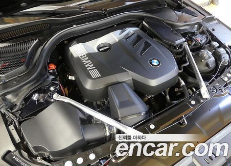 BMW 5 Series 2025, фото 6