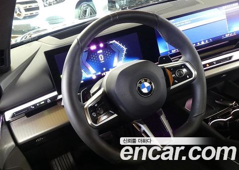 BMW 5 Series 2025, фото 12