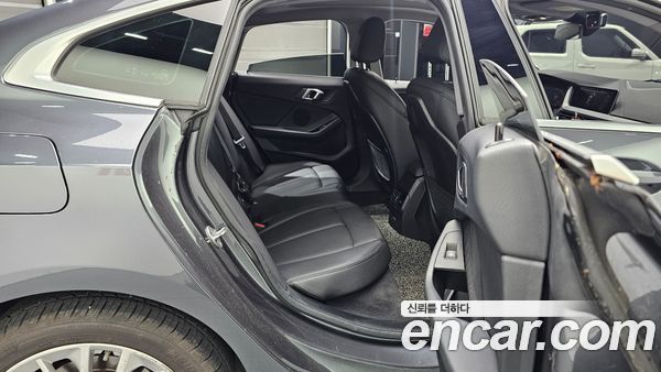 BMW 2 Series 2020, фото 18