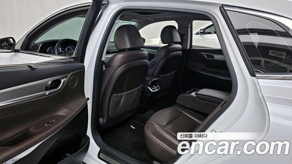 Hyundai Grandeur 2021, фото 16