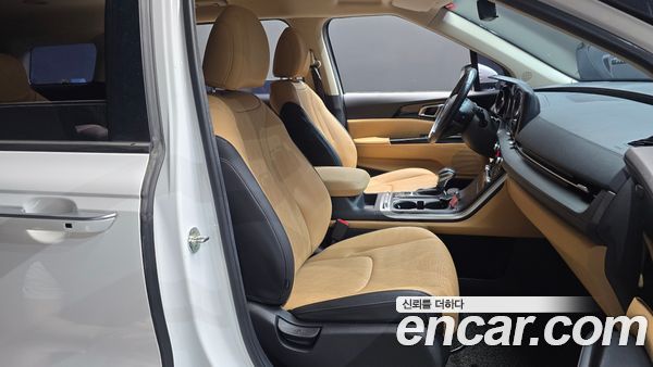 Kia Carnival 2021, фото 16