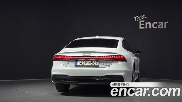Audi A7 2023, фото 4