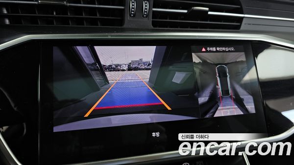 Audi A7 2023, фото 21