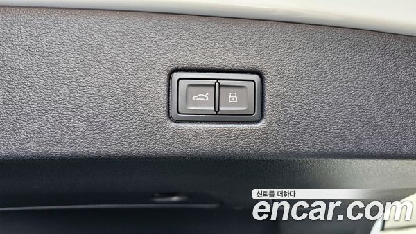 Audi A7 2023, фото 32