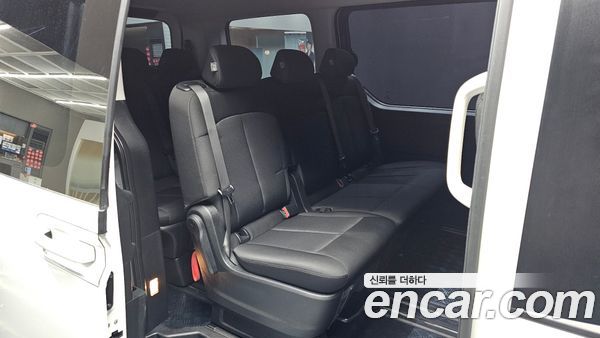 Hyundai Staria 2024, фото 29