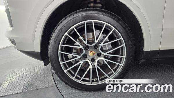 Porsche Cayenne 2021, фото 5