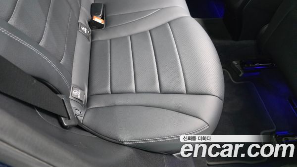 Mercedes-Benz GLC 2021, фото 16