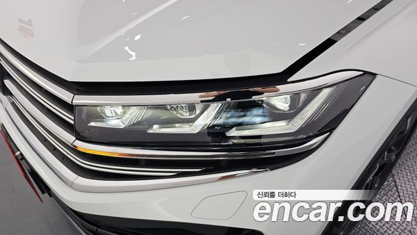 Volkswagen Touareg 2025, фото 8