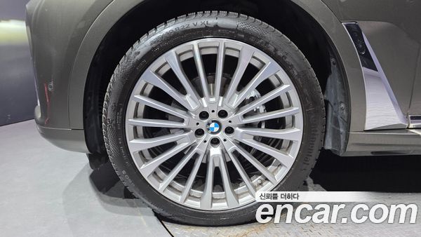 BMW X7 2022, фото 4