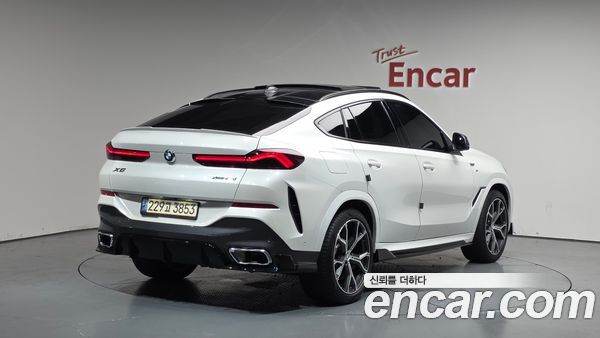 BMW X6 2022