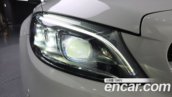 Mercedes-Benz C-Class 2021, фото 8