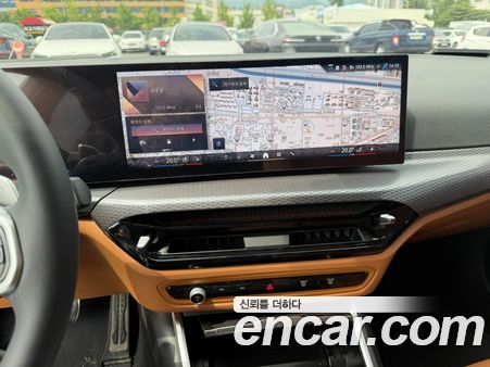 BMW 3 Series 2025, фото 9
