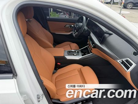 BMW 3 Series 2025, фото 14
