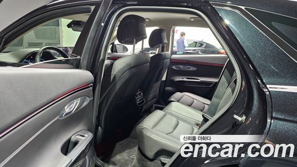 Genesis GV70 2023, фото 12