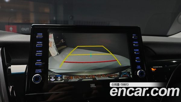 Toyota Camry 2024, фото 20