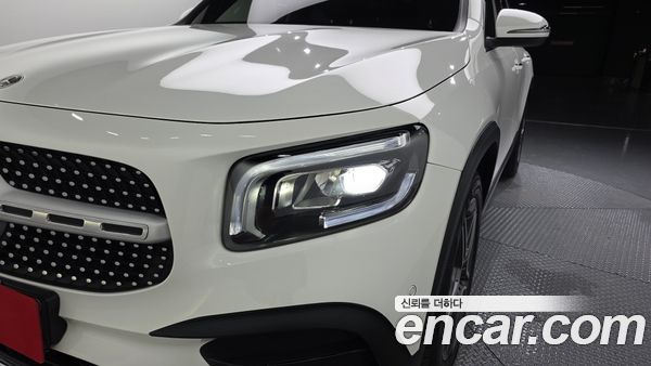 Mercedes-Benz GLB 2022, фото 8