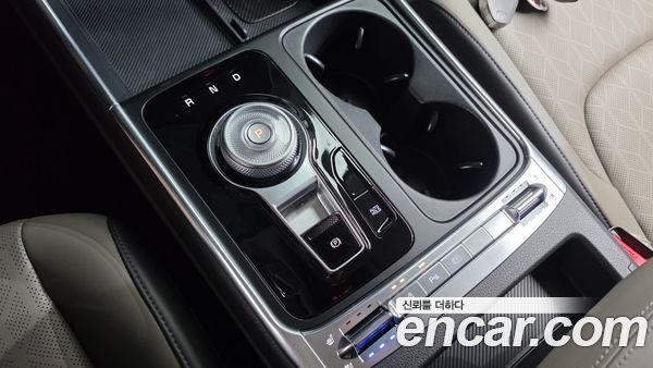Kia Carnival 2025, фото 9