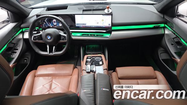 BMW 5 Series 2025, фото 10